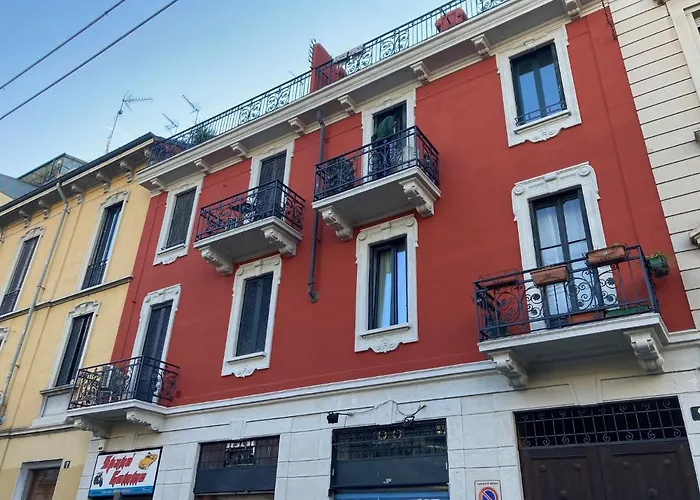 Squisito Appartamento In Stabile Vecchia Milano